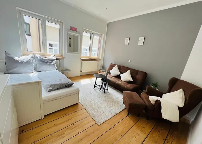 Altbauwohnung Mit Dachterrasse In Der Innenstadt Apartamento