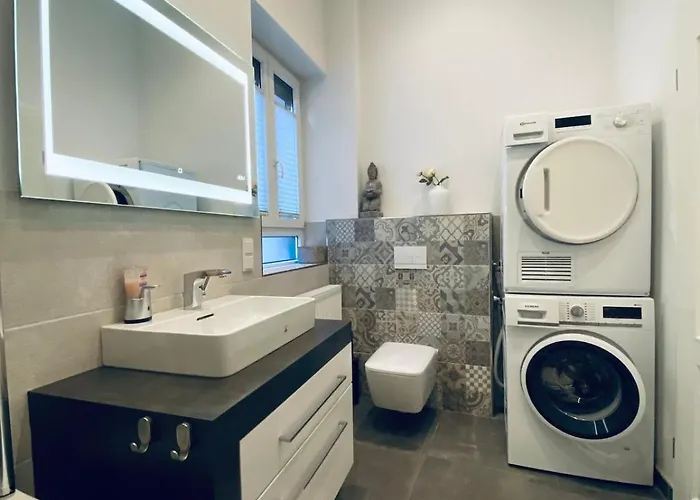 Altbauwohnung Mit Dachterrasse In Der Innenstadt Espira